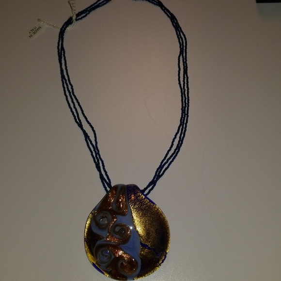 Jewelry - Picture 4 of 8